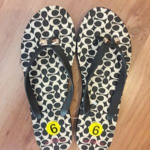 Coach Amel Gold Bow Flip Flops